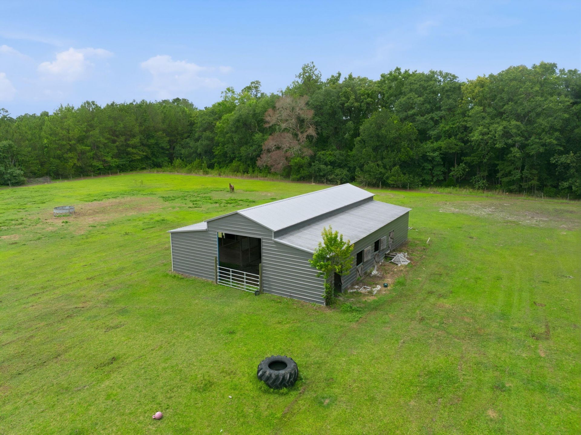10806 Bells Highway Photo 38
