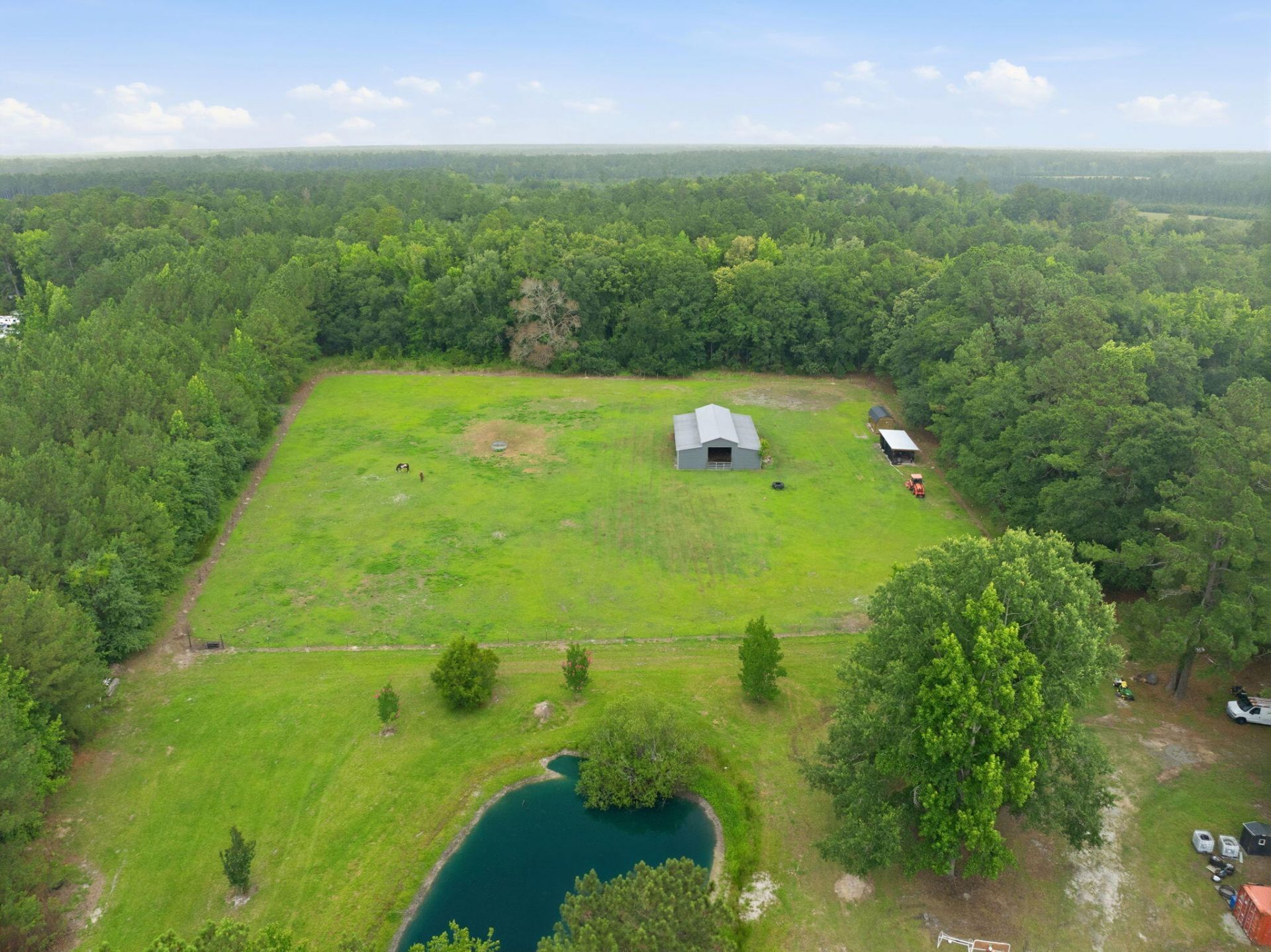 10806 Bells Highway Photo 42