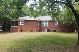 1439 Allen Street photo 4