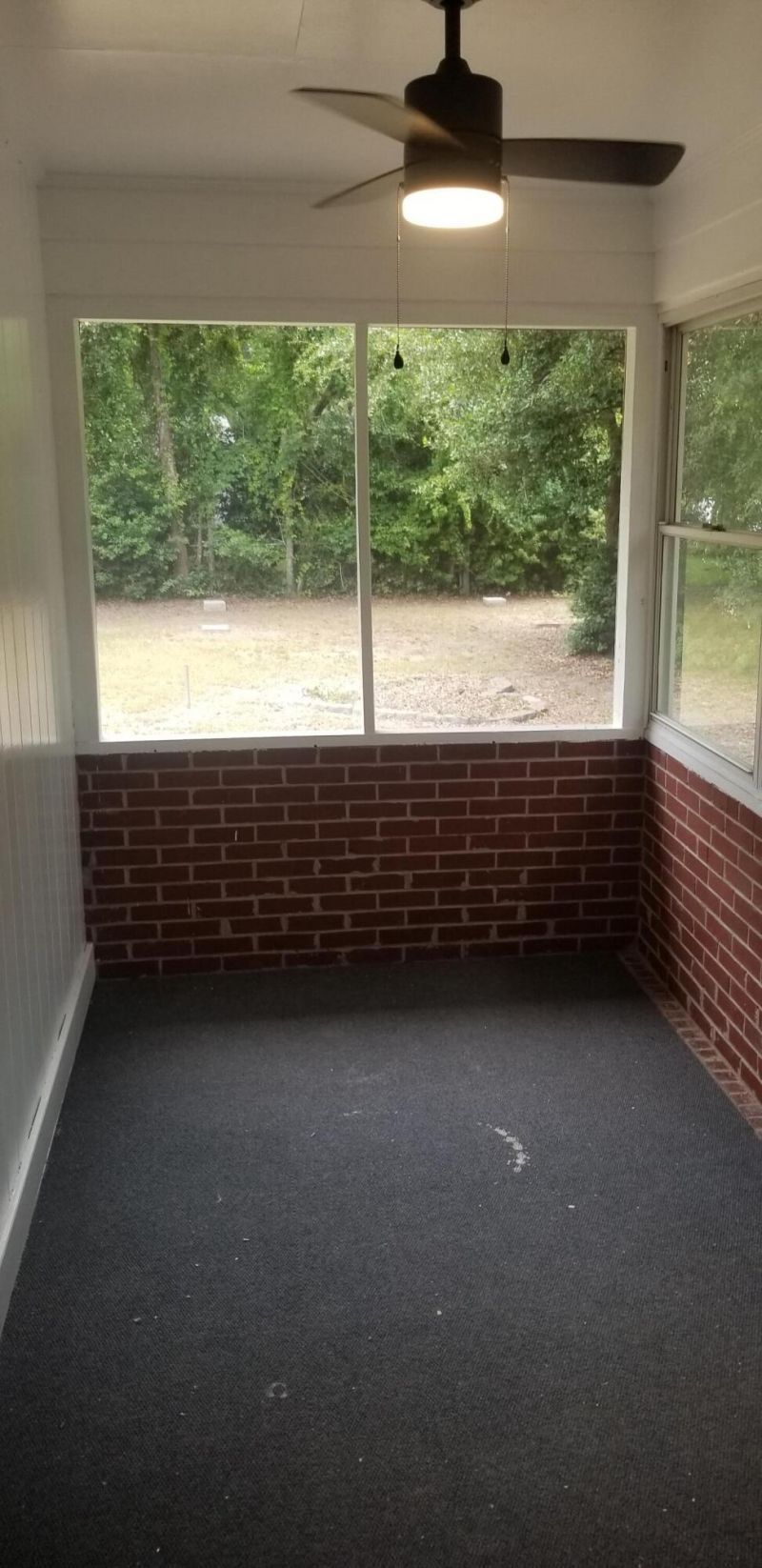 1439 Allen Street Photo 6
