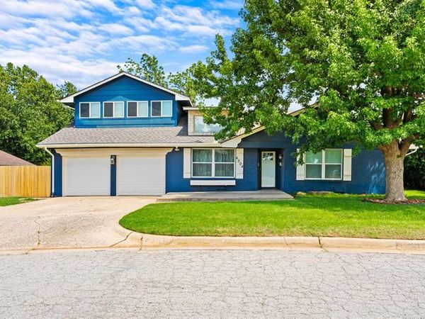 6504 N Omaha Avenue, Oklahoma City, OK 73116