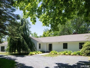 54 Robin Hill , Salisbury, CT 06039