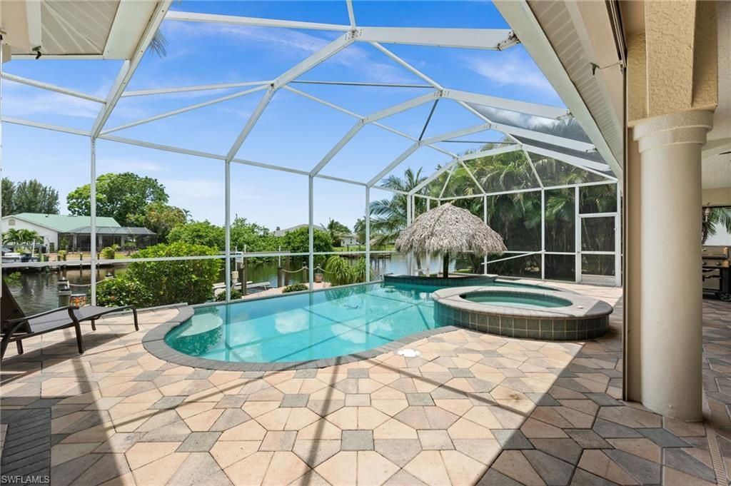 2106 SE 20th Ln, Cape Coral, FL 33990 Photo