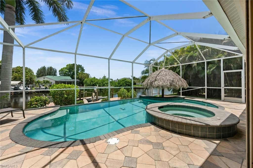 2106 SE 20th Ln, Cape Coral, FL 33990 Photo