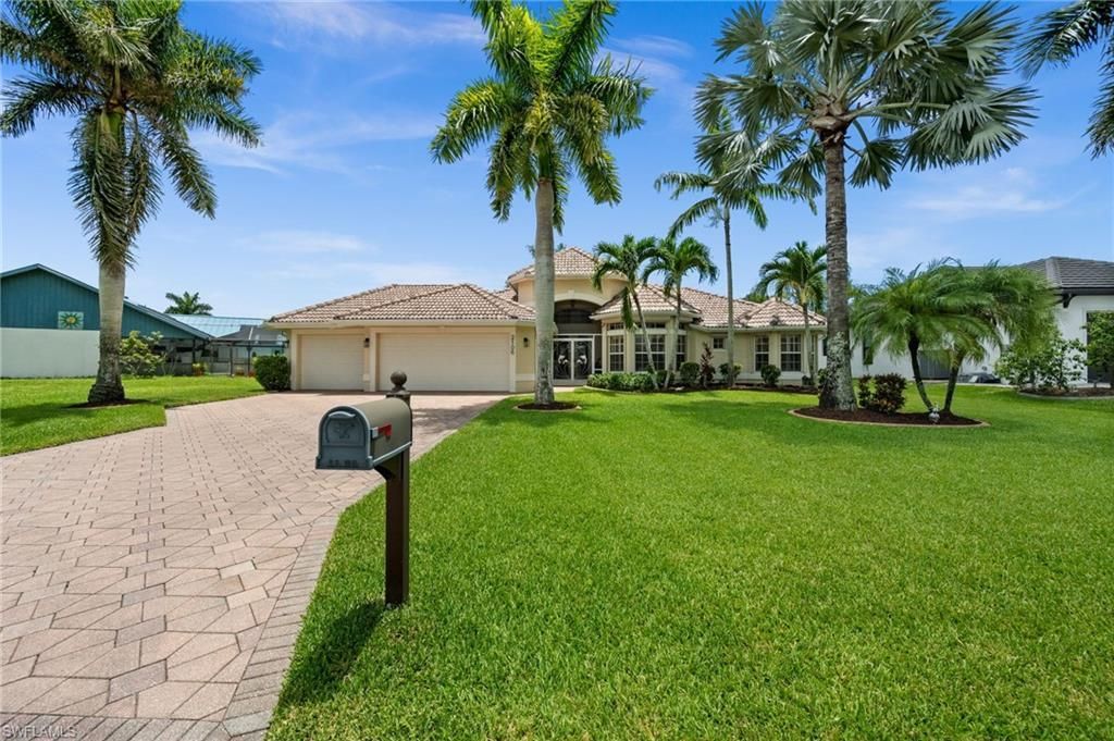 2106 SE 20th Ln, Cape Coral, FL 33990 Photo