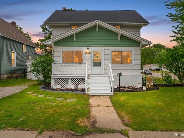 2926 South Boulevard, Port Huron, MI 48060
