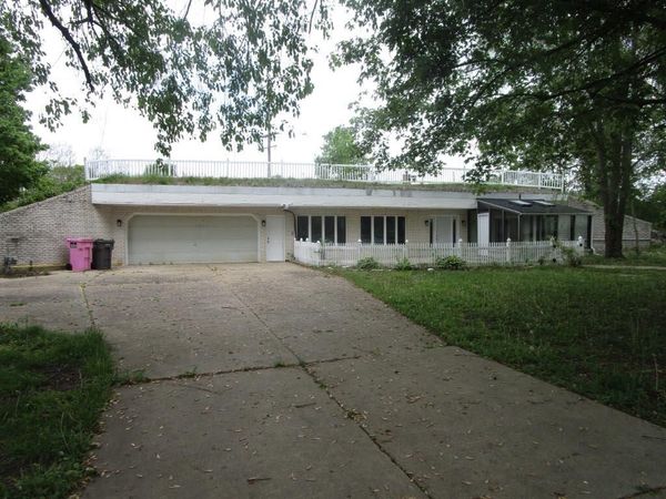 12600 15 1/2 Mile Road, Marshall, MI 49068