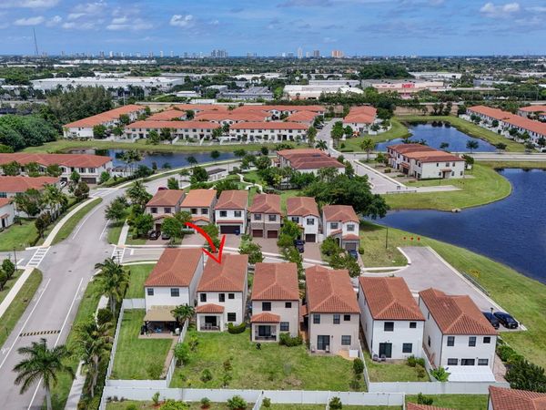 4009 Sequoia Place, Riviera Beach, FL 33410