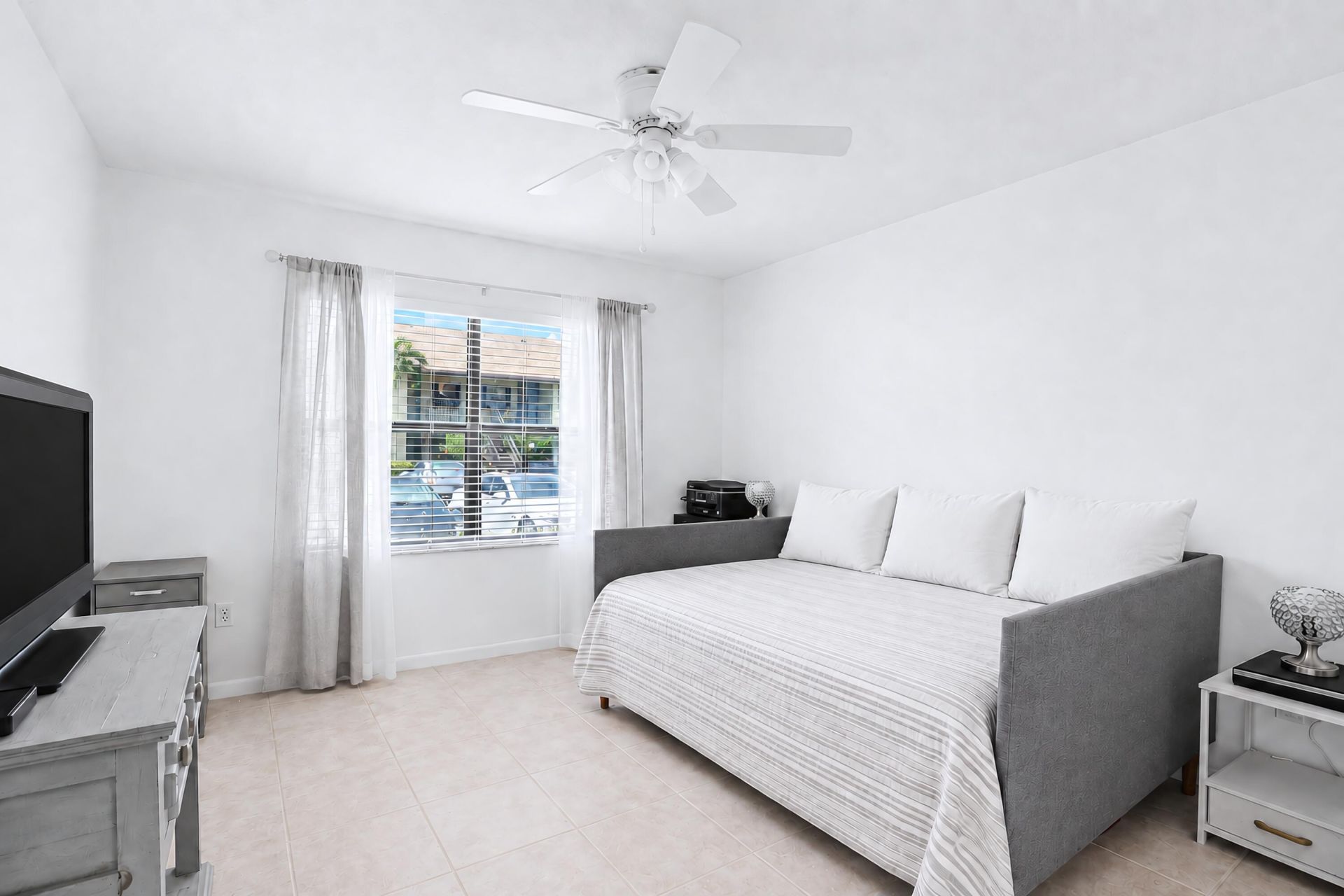 7892 Willow Springs Drive, Unit #1517, Greenacres, FL 33467 Photo