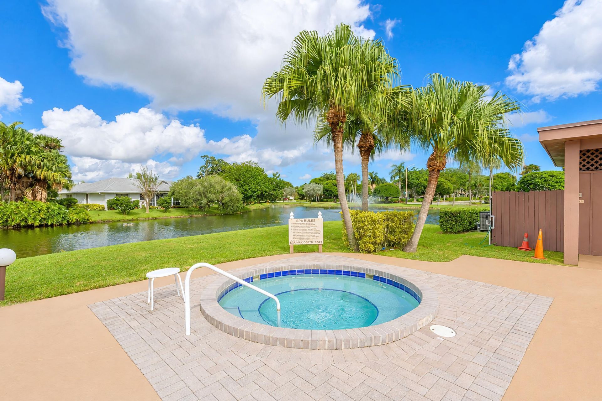 7892 Willow Springs Drive, Unit #1517, Greenacres, FL 33467 Photo
