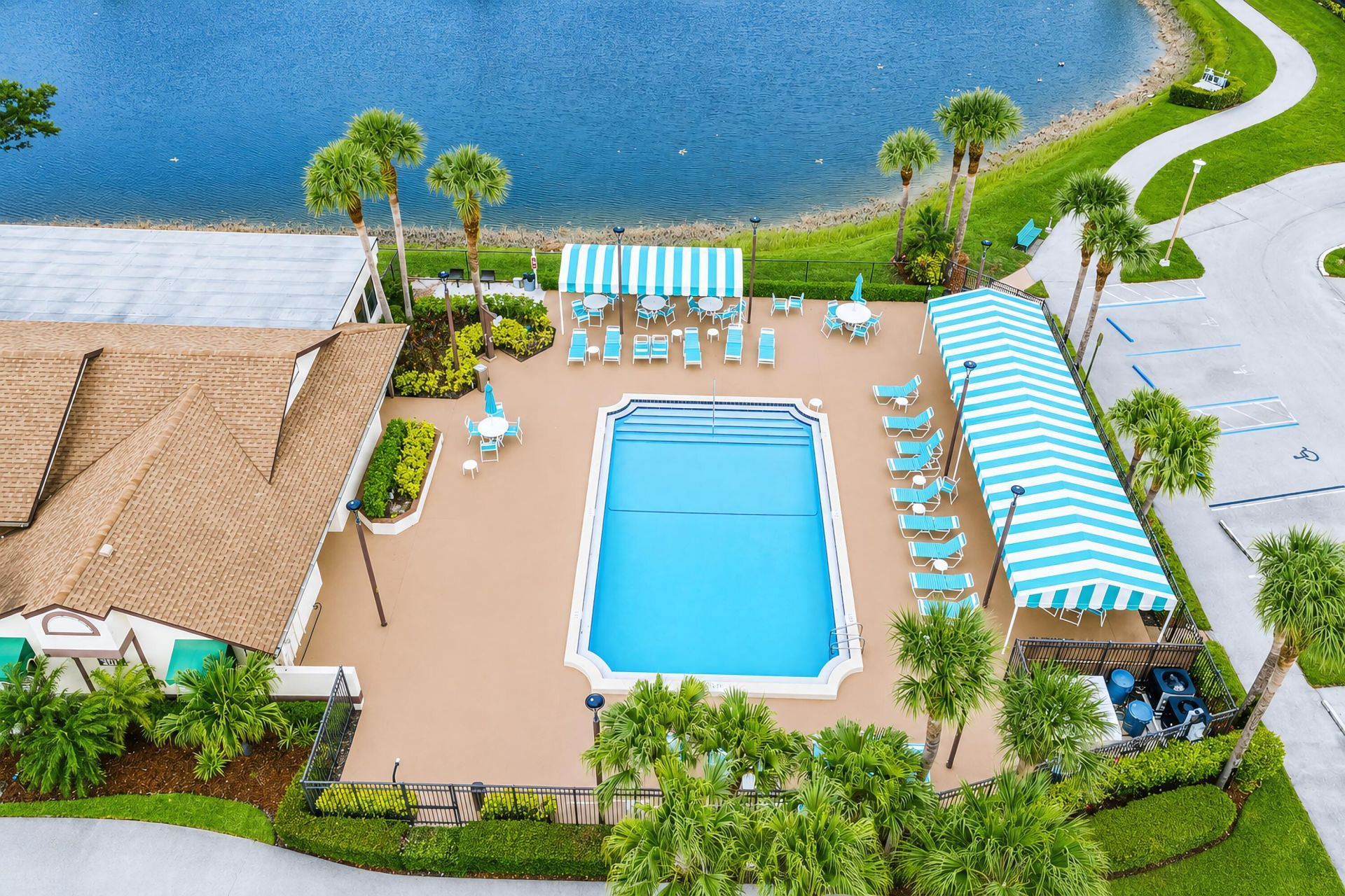 7892 Willow Springs Drive, Unit #1517, Greenacres, FL 33467 Photo