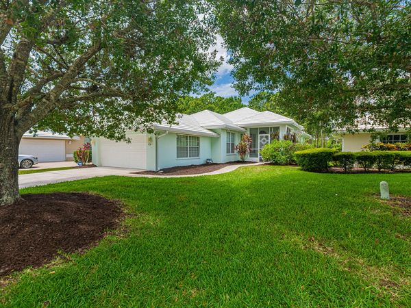 414 SW Fairway Landing, Port St. Lucie, FL 34986