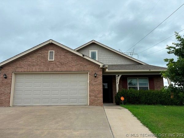 4013 W 105th Street S, Jenks, OK 74037