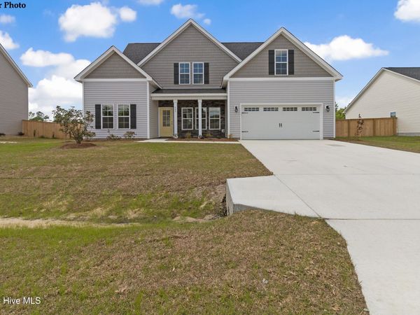 816 Tupelo Tree Drive , Hubert, NC 28539