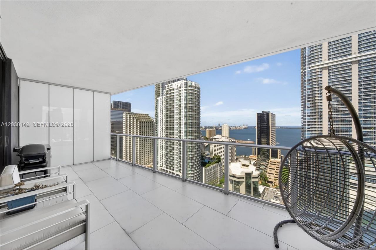 1010 Brickell Ave , Unit 2905, Miami, FL 33131 Photo