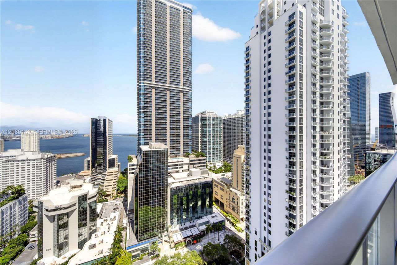 1010 Brickell Ave , Unit 2905, Miami, FL 33131 Photo