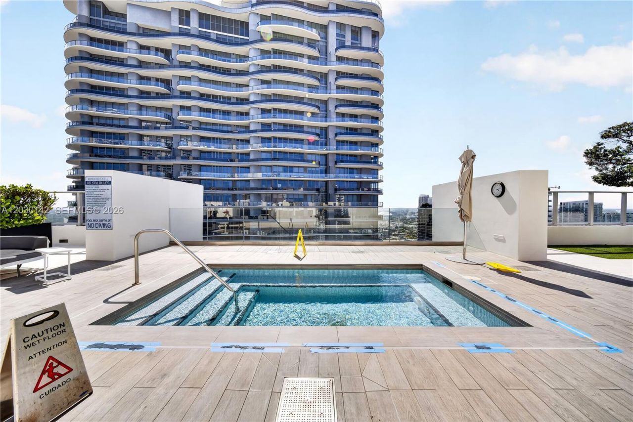 1010 Brickell Ave , Unit 2905, Miami, FL 33131 Photo
