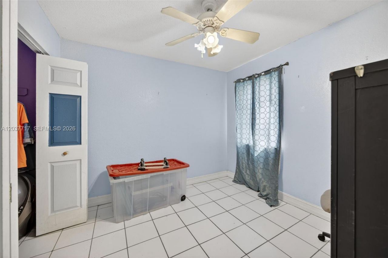 313 NW 132nd Pl , Miami, FL 33182 Photo
