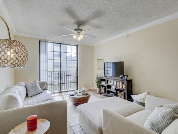 1919 Van Buren St , Unit 620A, Hollywood, FL 33020