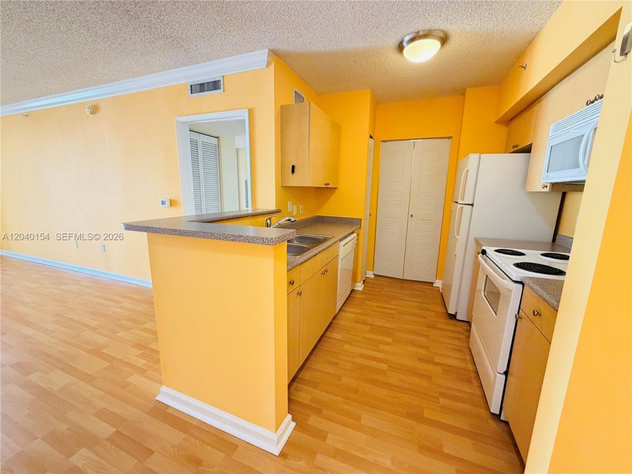 1919 Van Buren St, Unit 620A, Hollywood, FL 33020 Photo