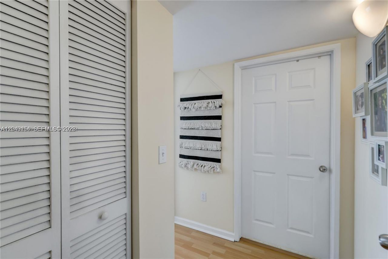 1919 Van Buren St , Unit 620A, Hollywood, FL 33020 Photo