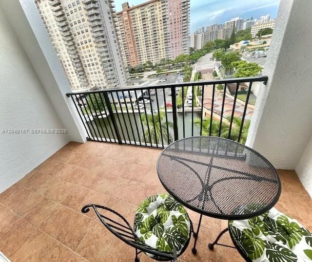 17150 N Bay Rd, Unit 2912, Sunny Isles Beach, FL 33160 Photo