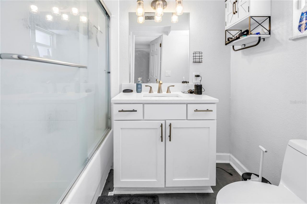 555 3rd Street N, Unit 13, Saint Petersburg, FL 33701 Photo