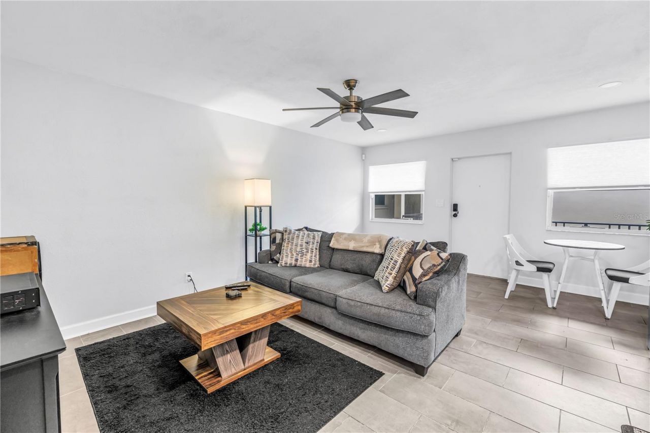 555 3rd Street N, Unit 13, Saint Petersburg, FL 33701 Photo