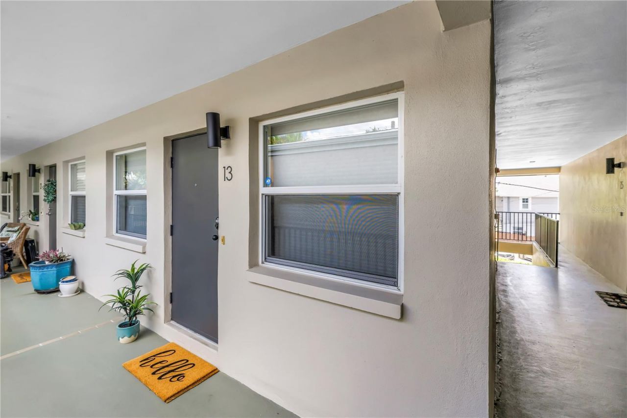 555 3rd Street N, Unit 13, Saint Petersburg, FL 33701 Photo
