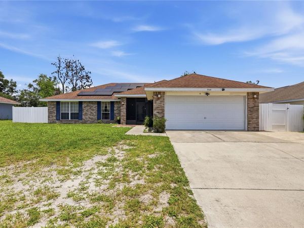 964 FORT SMITH BOULEVARD , DELTONA, FL 32738