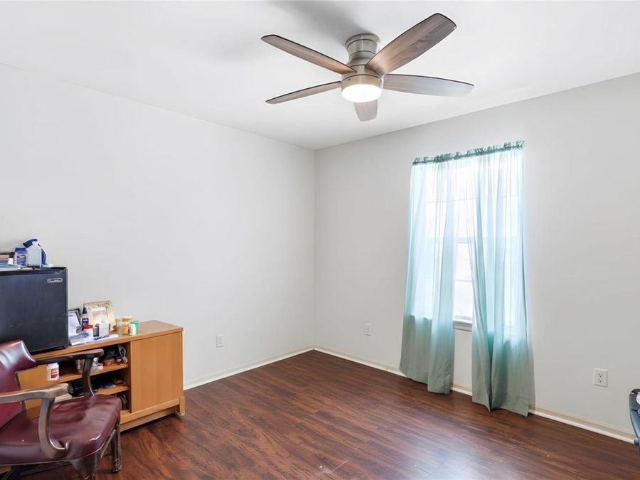 Property Image 41