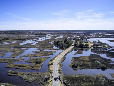 545 Towles Crossing Drive, Johns Island, SC 29455