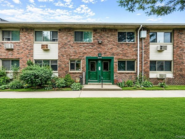 2453 union blvd , Unit 24a, Islip, NY 11750