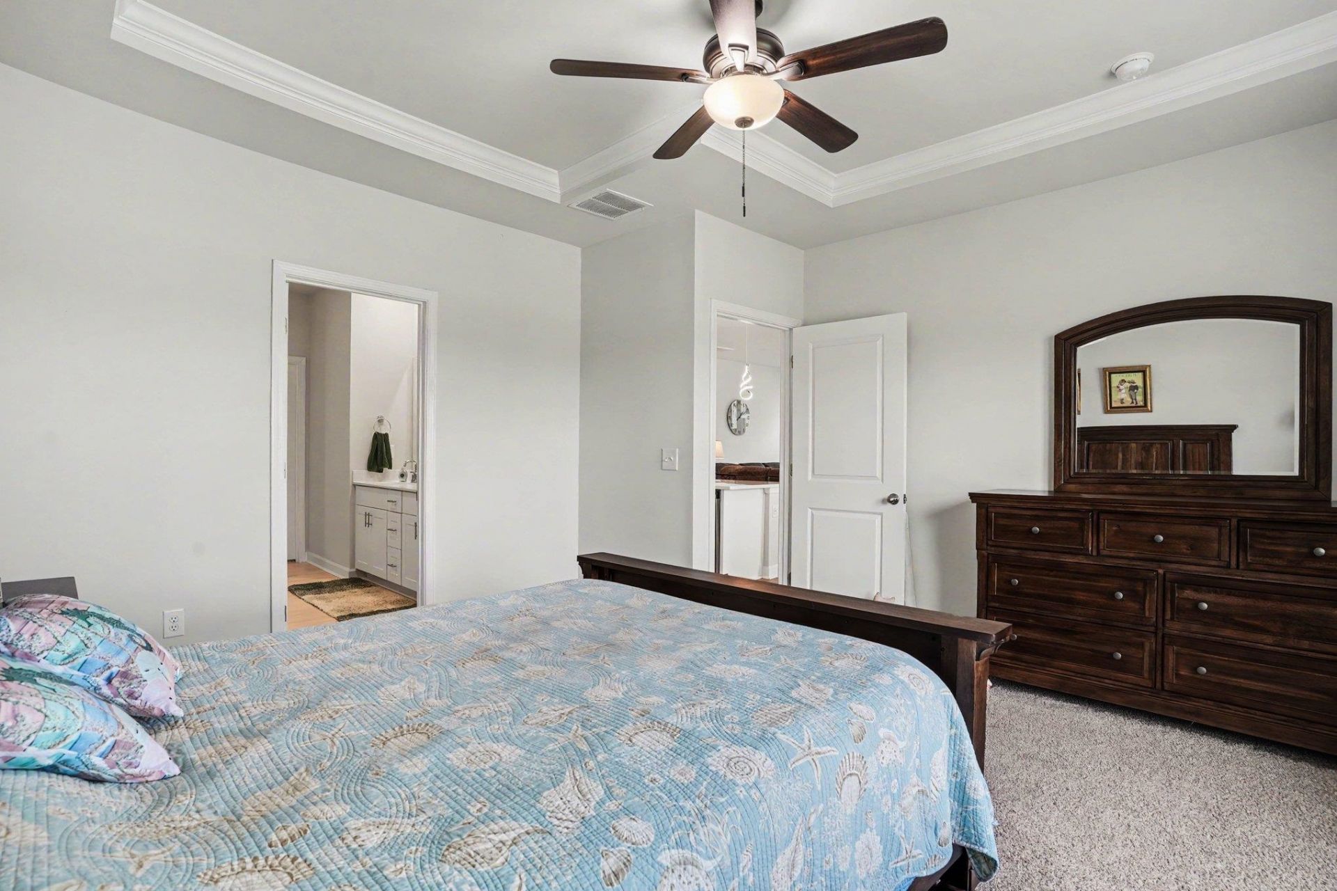415 Rollins Dr.  Photo 11
