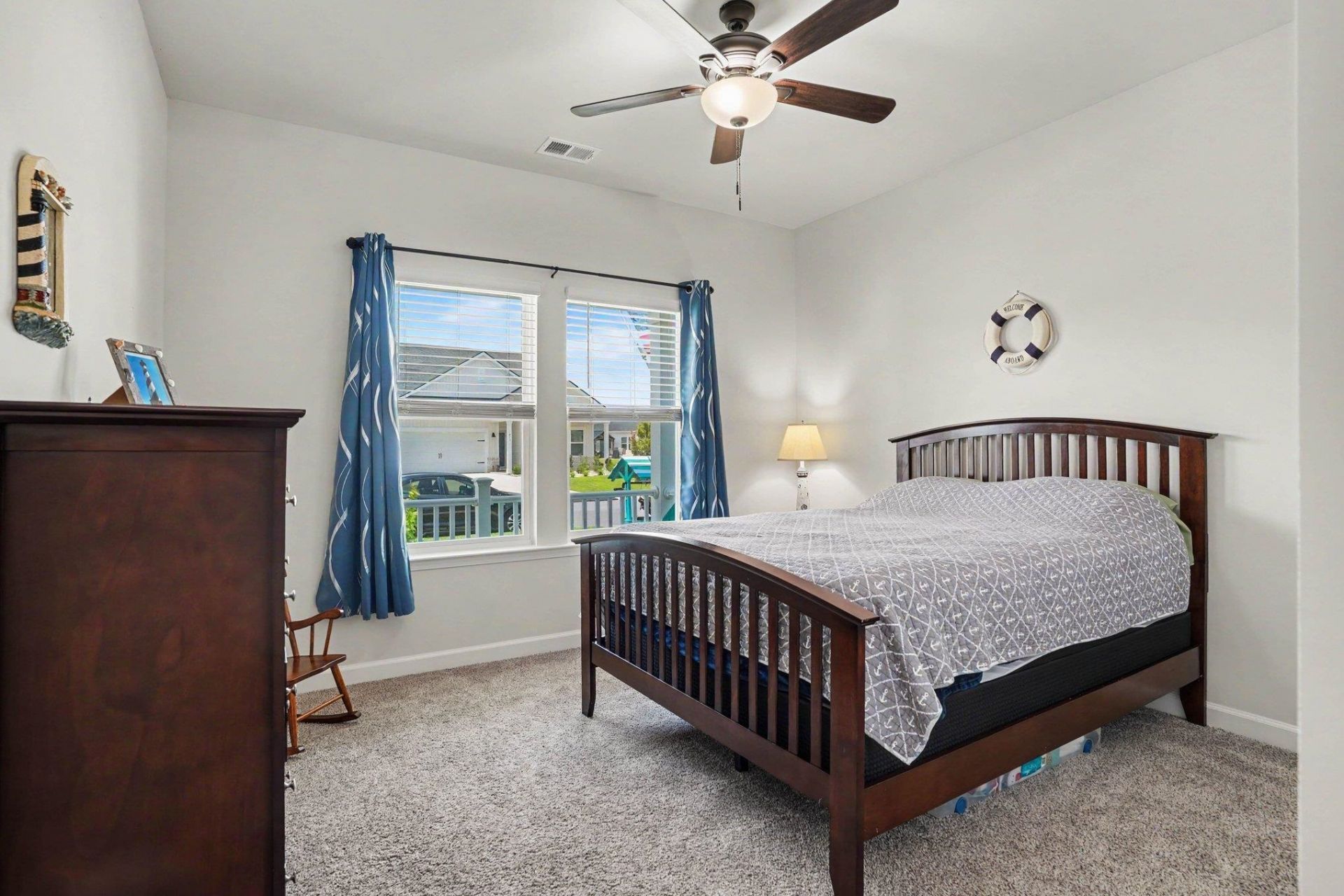 415 Rollins Dr.  Photo 14
