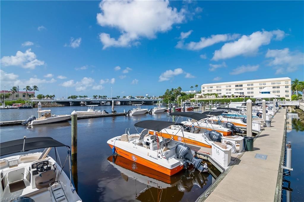 451 Bayfront Pl, Unit 5201, Naples, FL 34102 Photo
