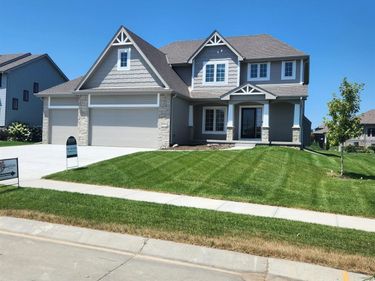 12708 S 73 Street, Papillion, NE 68046