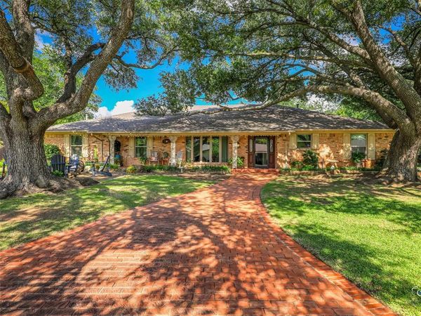 2513 Brookhaven Drive, Denison, TX 75020