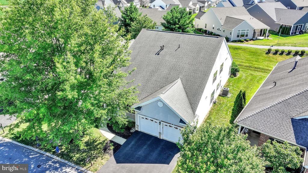 1546 EMERSON DRIVE, MOUNT JOY, PA 17552