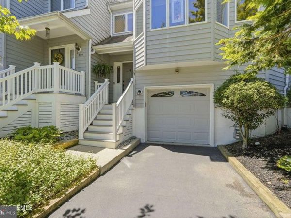 326 SCARLET COURT, TOMS RIVER, NJ 08753