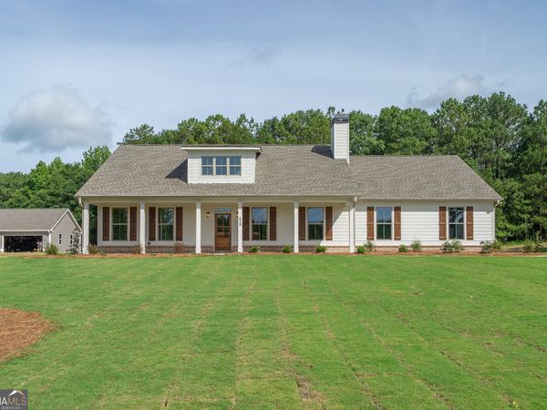 218 Woodfin Way, Social Circle, GA 30025