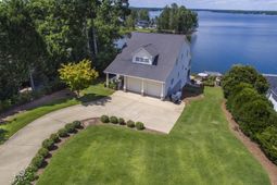 142 Ballentine Lane  photo 4
