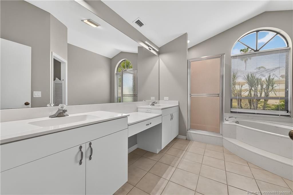 2025 NW Laurel Oak Lane , Palm City, FL 34990 Photo