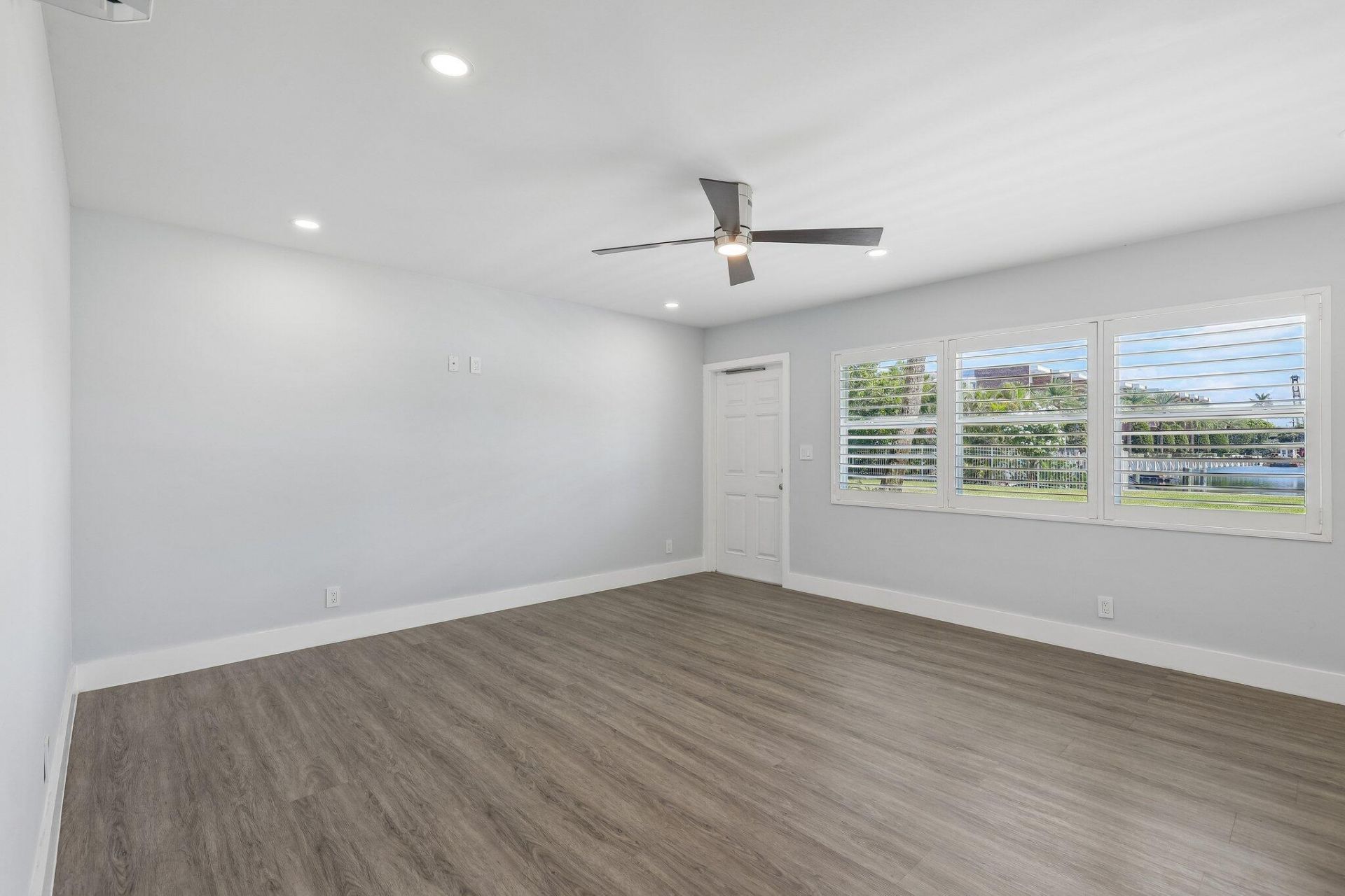 1850 S Ocean Drive, Unit 111, Fort Lauderdale, FL 33316 Photo