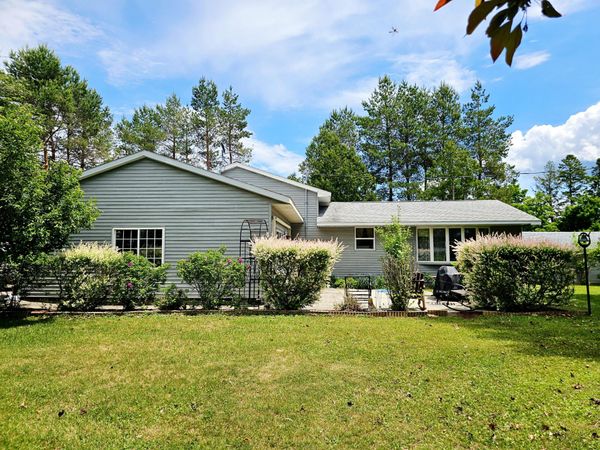 17373 Davis ST, Curtis, MI 49820