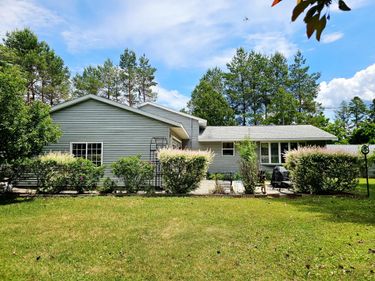 17373 Davis ST, Curtis, MI 49820