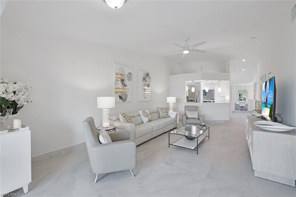 881 Gulf Pavilion Dr , Unit 201, Naples, FL 34108 Photo
