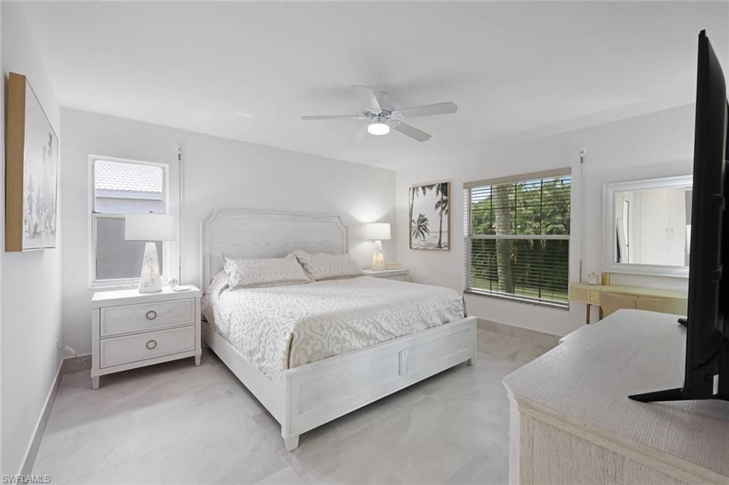 881 Gulf Pavilion Dr , Unit 201, Naples, FL 34108 Photo
