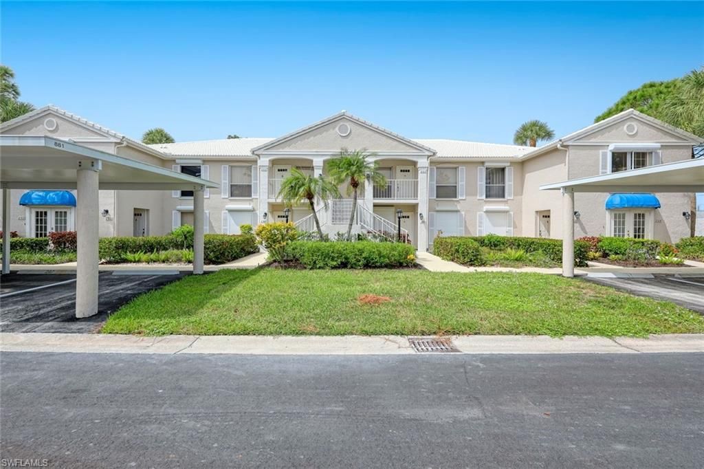 881 Gulf Pavilion Dr , Unit 201, Naples, FL 34108 Photo