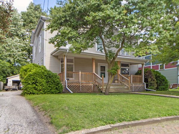 373 N CHERRY Street, Galesburg, IL 61401